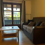 アパート Appartments 221 *